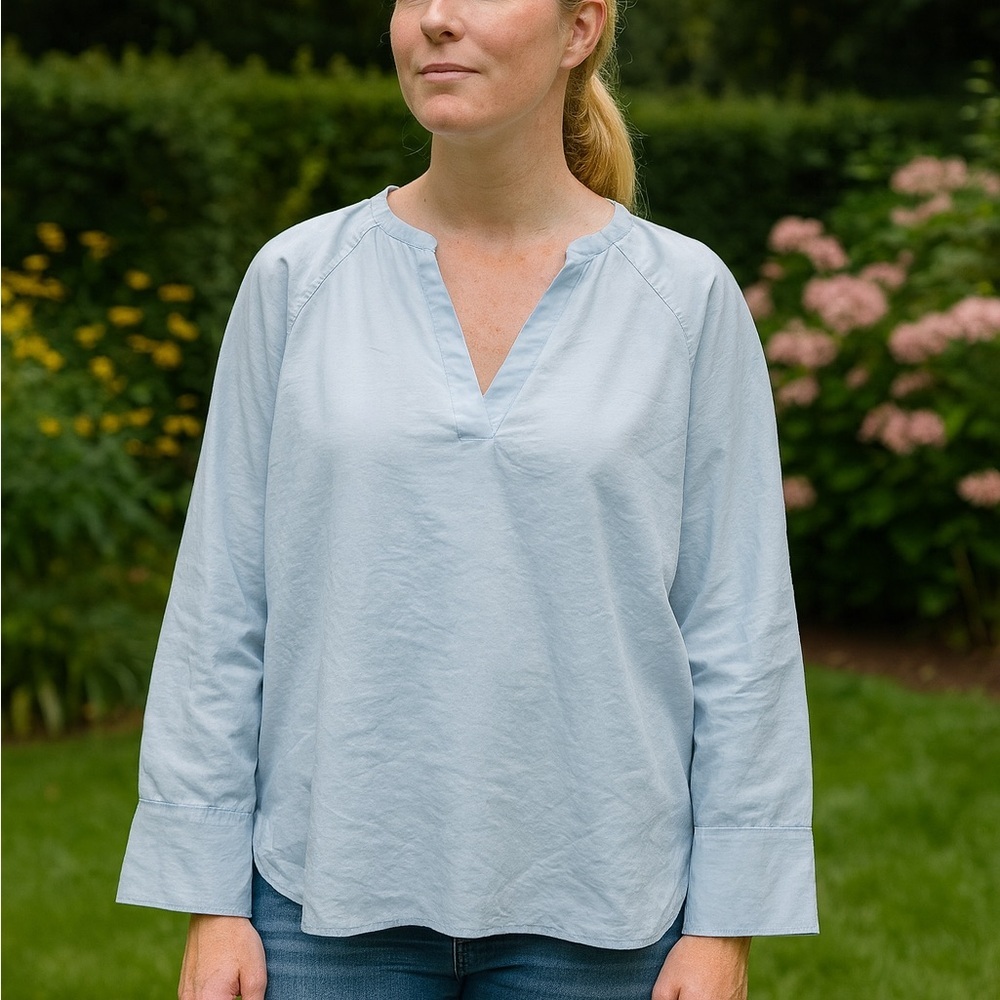 BLDWN Light Blue V-Neck Blouse‎ Peasant CottageCore Capsule Lagenlook M